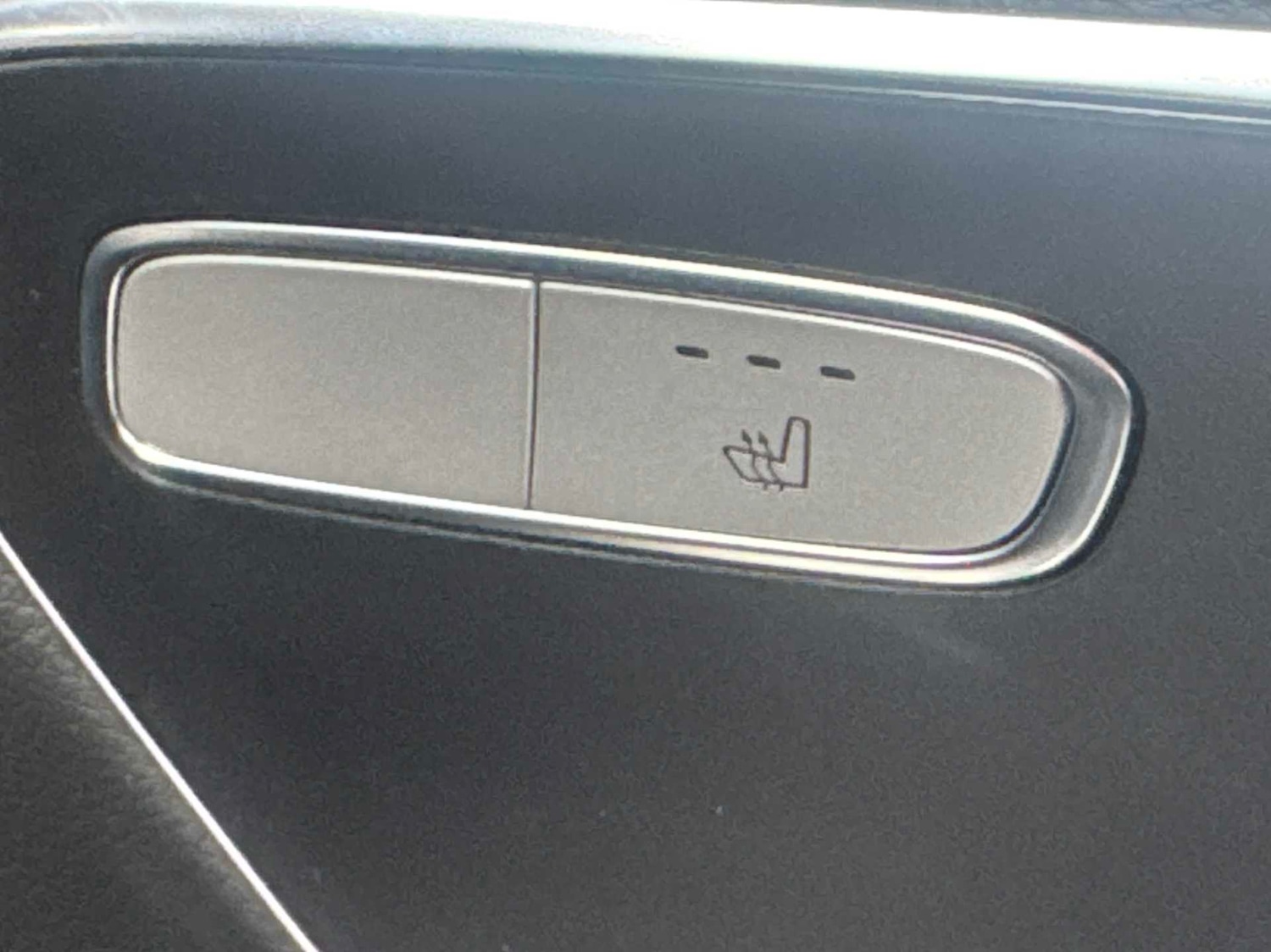 Used Mercedes-Benz V-Class 2023 for sale - 76732291: Photo 30