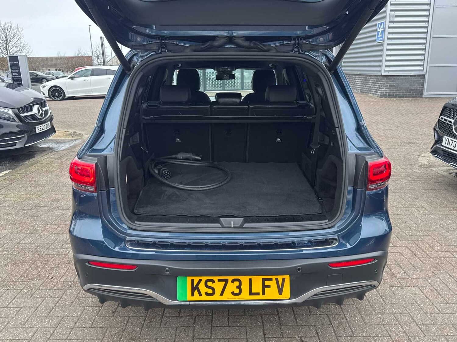 Used Mercedes-Benz EQB 2023 for sale - 77233024: Photo 12