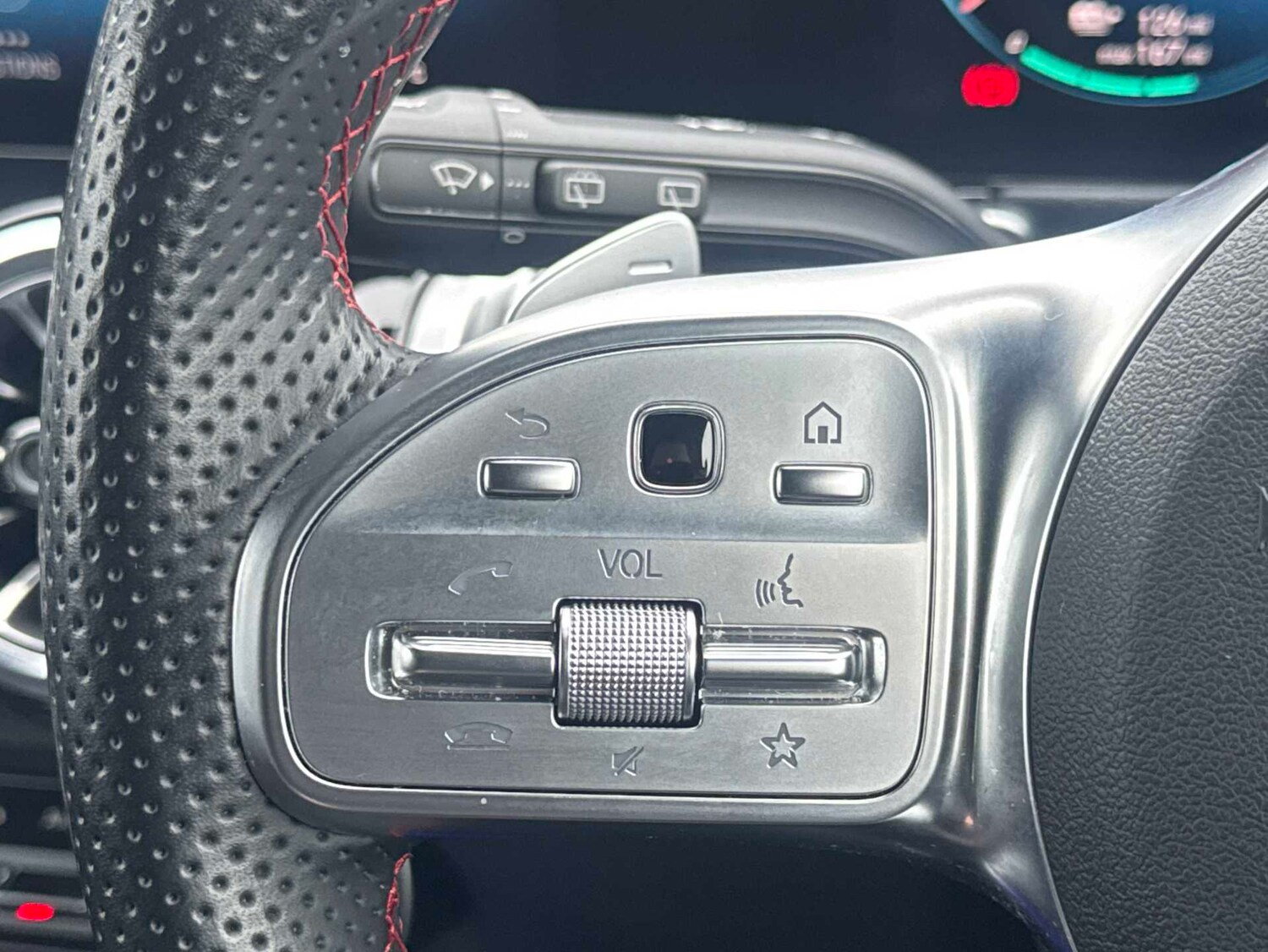 Used Mercedes-Benz EQB 2023 for sale - 77233024: Photo 27