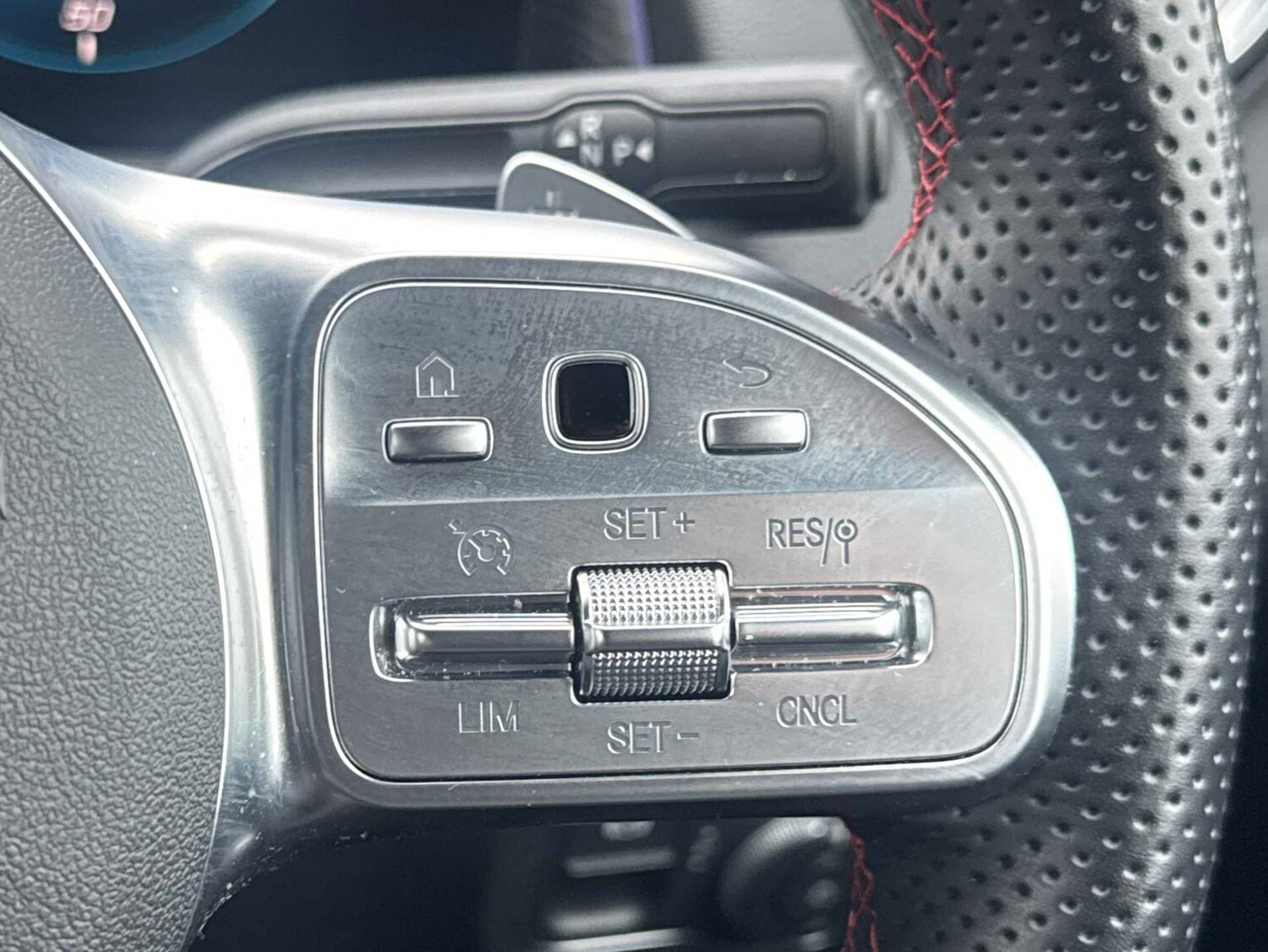 Used Mercedes-Benz EQB 2023 for sale - 77233024: Photo 28