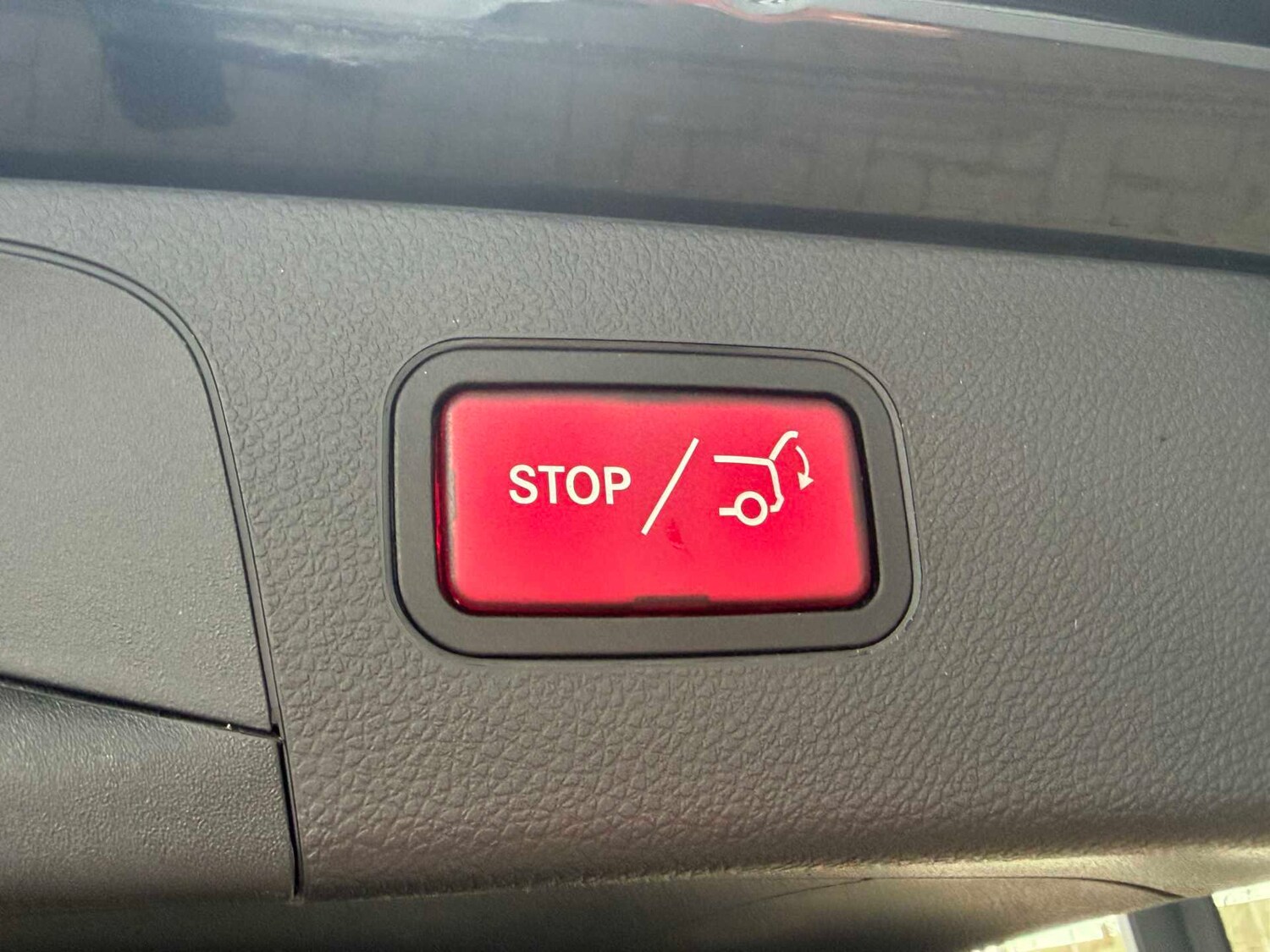 Used Mercedes-Benz GLC 2022 for sale - 77943102: Photo 12