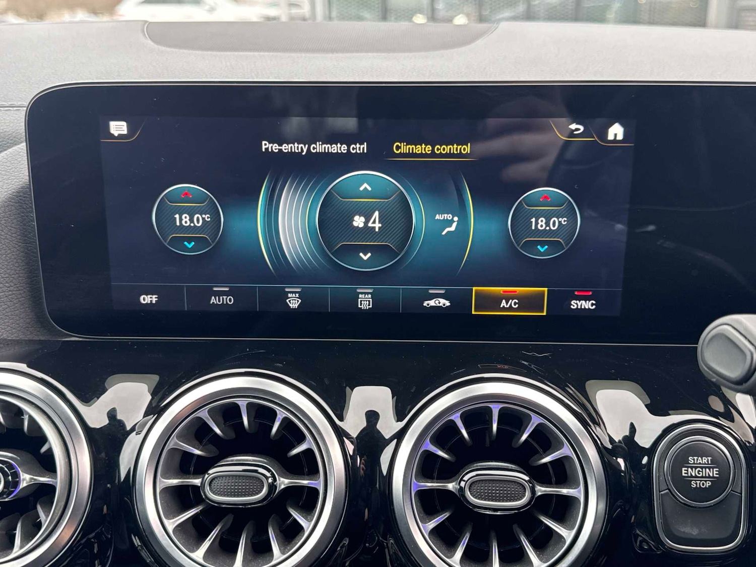 Used Mercedes-Benz GLA 2021 for sale - 77458589: Photo 34