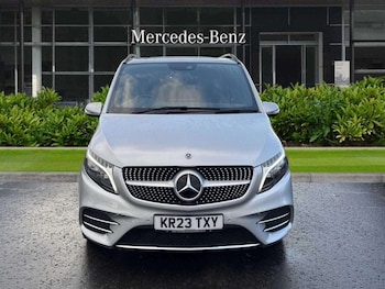 Used Mercedes-Benz V-Class 2023 for sale - 77158552: Photo