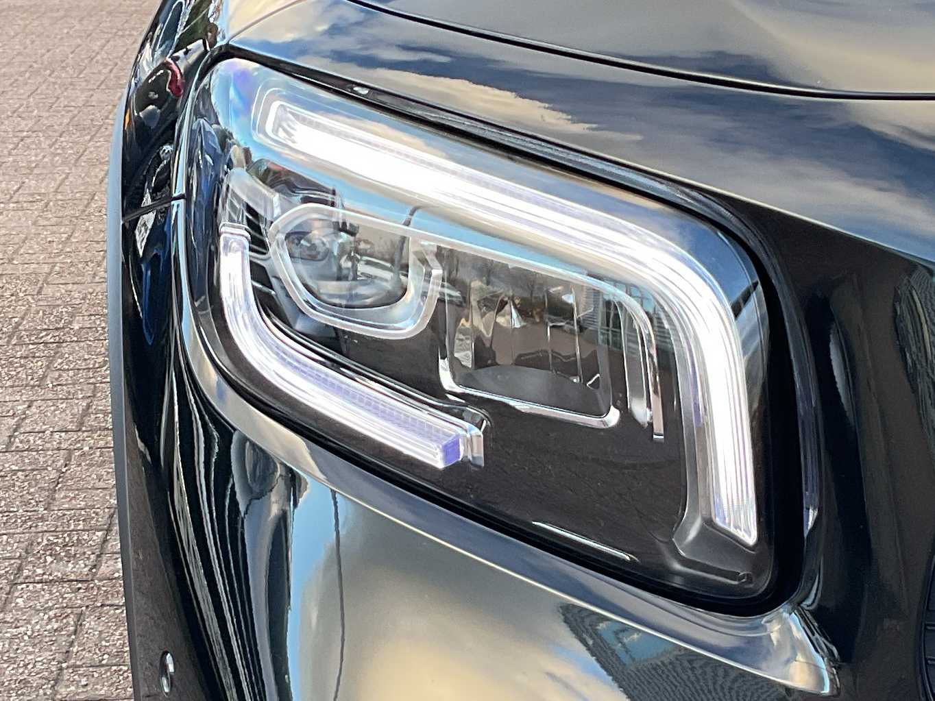 Used Mercedes-Benz GLB 2023 for sale - 76329357: Photo 10