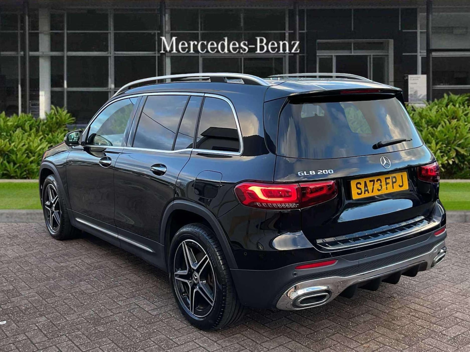 Used Mercedes-Benz GLB 2023 for sale - 76329357: Photo 6