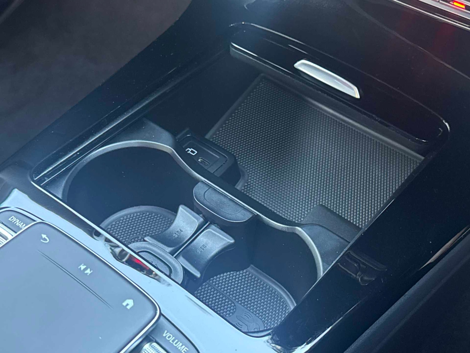 Used Mercedes-Benz CLA 2023 for sale - 76668959: Photo 30