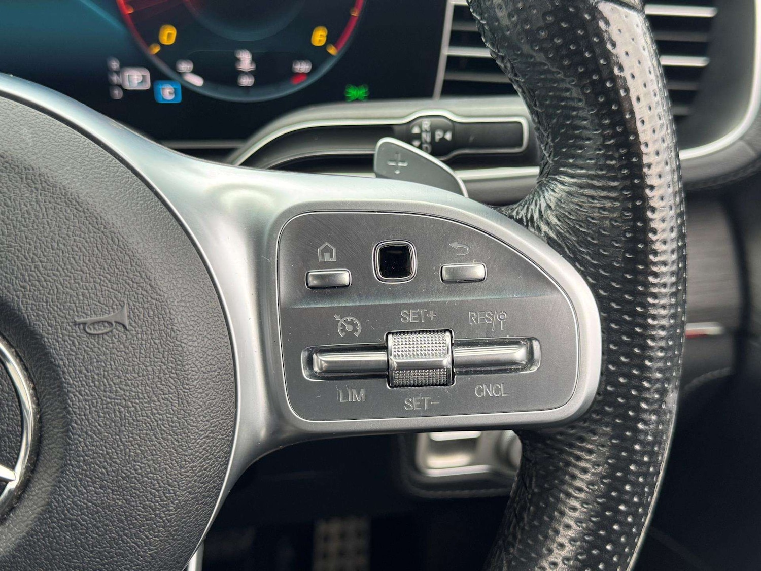 Used Mercedes-Benz GLE 2020 for sale - 76587578: Photo 28