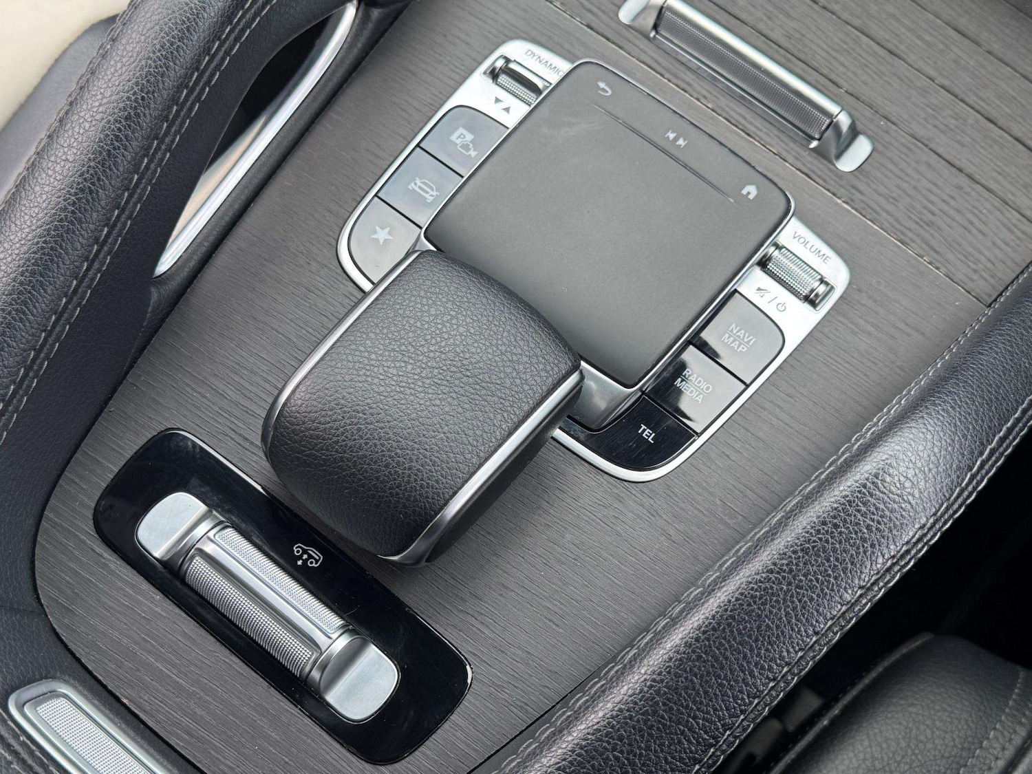 Used Mercedes-Benz GLE 2020 for sale - 76587578: Photo 30