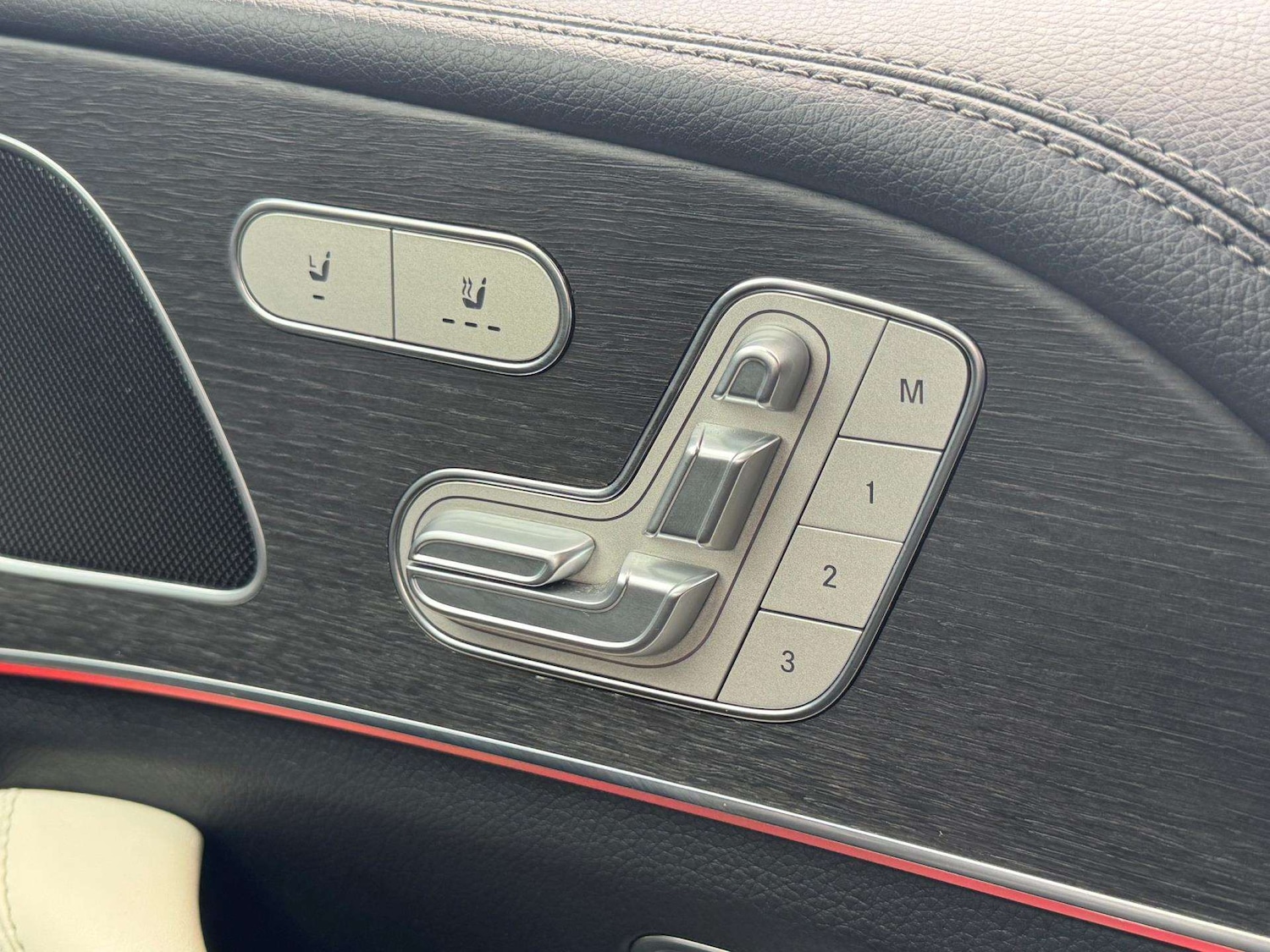 Used Mercedes-Benz GLE 2020 for sale - 76587578: Photo 32