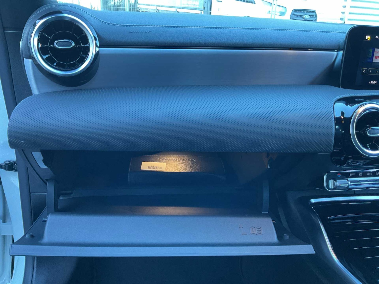 Used Mercedes-Benz CLA 2022 for sale - 76636765: Photo 22