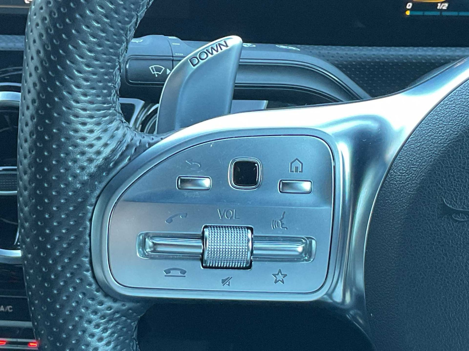 Used Mercedes-Benz CLA 2022 for sale - 76636765: Photo 26