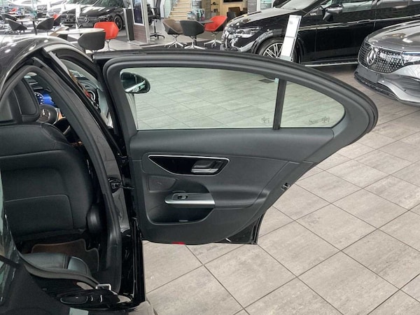 Used Mercedes-Benz C Class 2022 for sale - 75417889: Photo 15