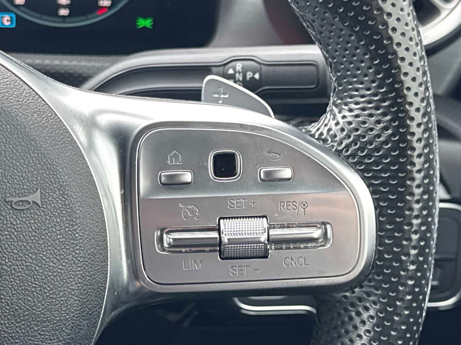 Used Mercedes-Benz CLA 2022 for sale - 76955231: Photo 27