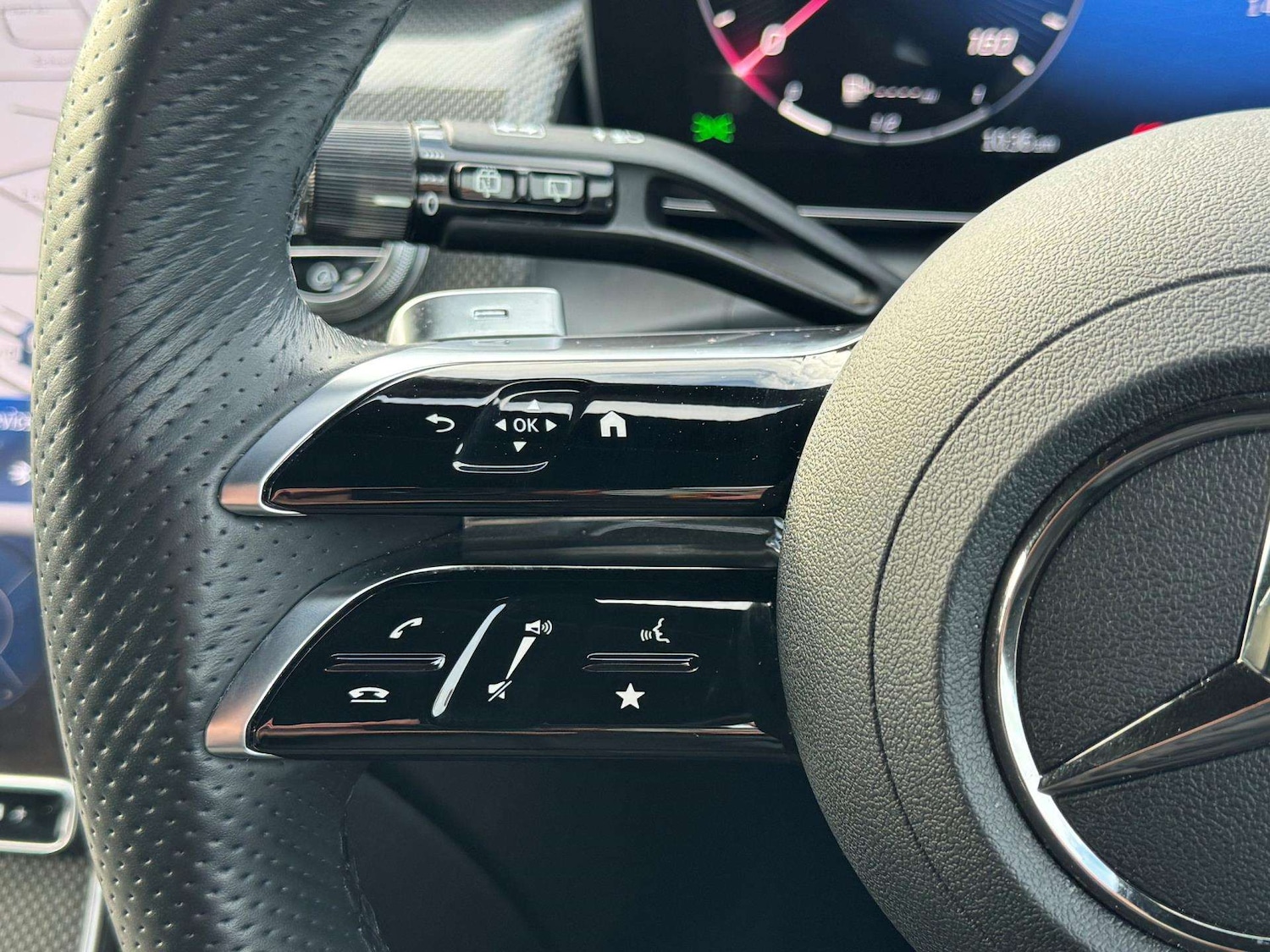 Used Mercedes-Benz GLC 2024 for sale - 76564465: Photo 28