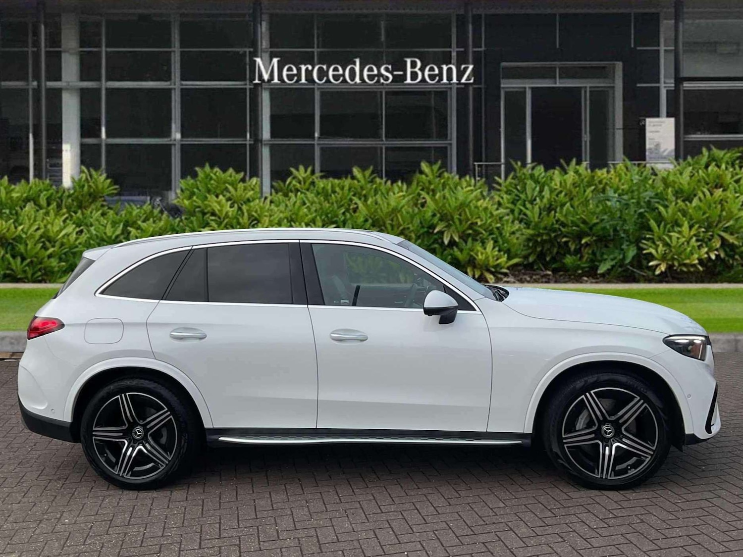 Used Mercedes-Benz GLC 2024 for sale - 76564465: Photo 9