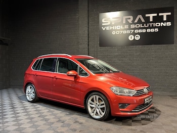 Used Volkswagen Golf SV 2015 for sale - 76914126: Photo