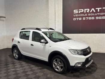 Used Dacia Sandero Stepway 2017 for sale - 74921881: Photo