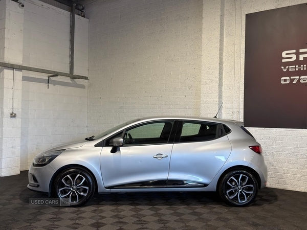 Used Renault Clio for sale - 76359359: Photo 10