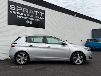 Used Peugeot 308 2017 for sale - 78935552: Photo