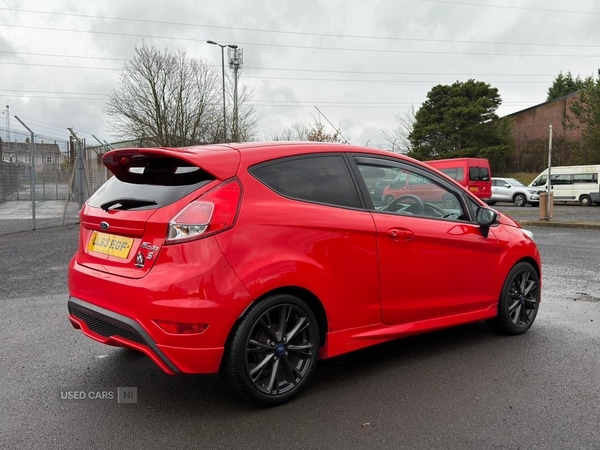 Used Ford Fiesta 2013 for sale - 77268379: Photo 4