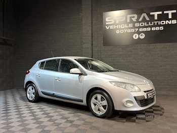 Used Renault Megane 2011 for sale - 77551051: Photo
