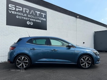 Used Renault Megane 2018 for sale - 78649621: Photo