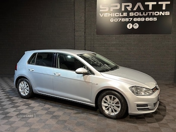 Used Volkswagen Golf 2014 for sale - 77030316: Photo