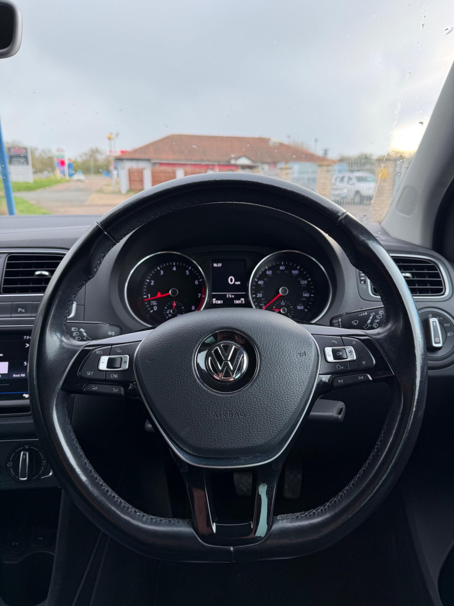 Used Volkswagen Polo 2017 for sale - 78034970: Photo 12