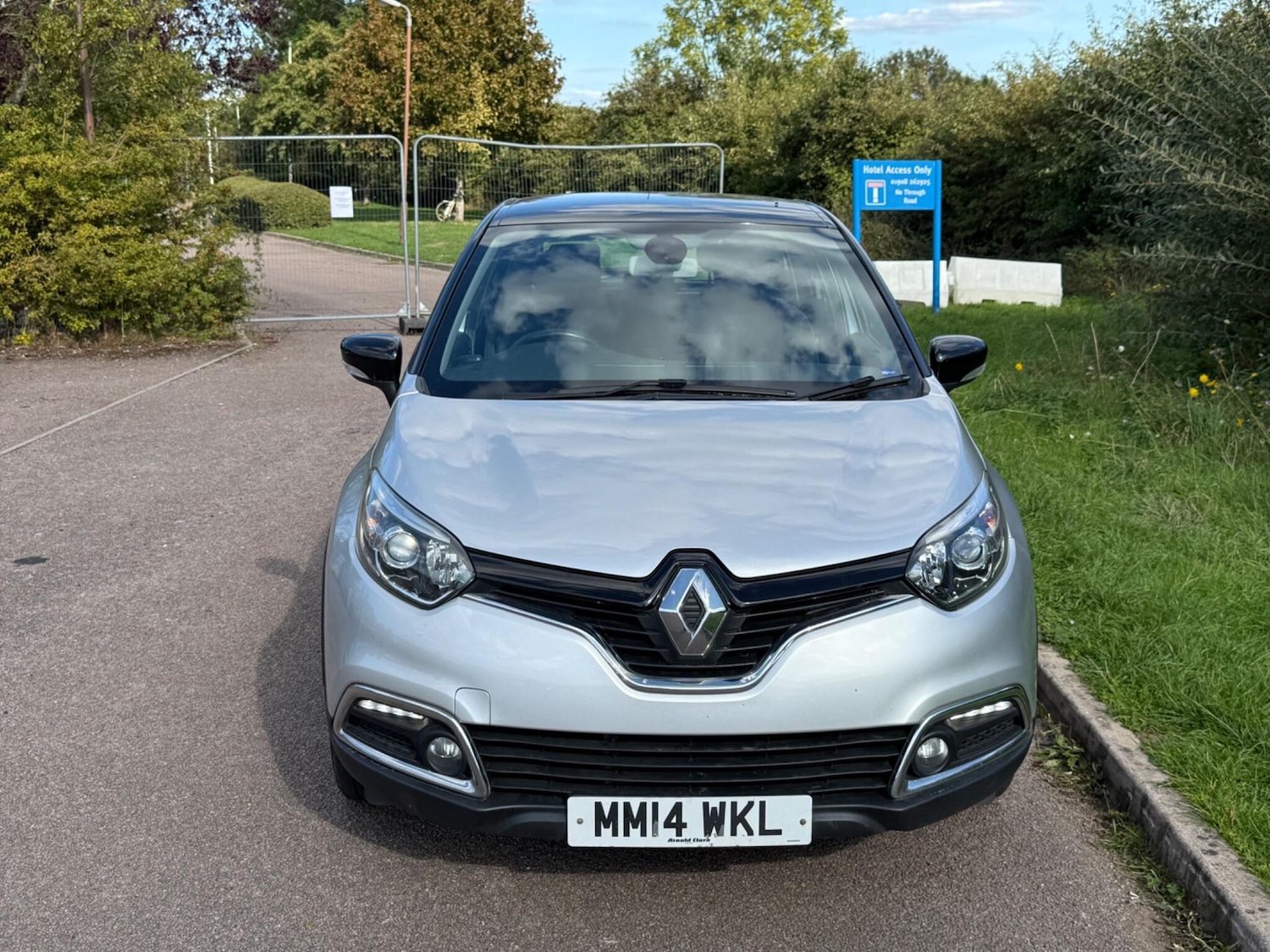 Used Renault Captur 2014 for sale - 77119735: Photo 2