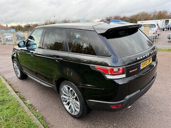 Used Land Rover Range Rover Sport 2015 for sale - 76527912: Photo