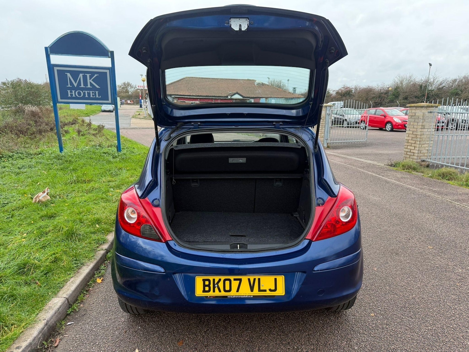 Used Vauxhall Corsa 2007 for sale - 76549657: Photo 15