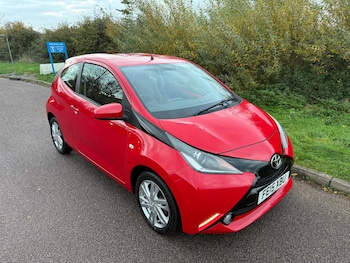 (15) - 1.0 VVT-i x-pression Euro 5 3dr Euro 5