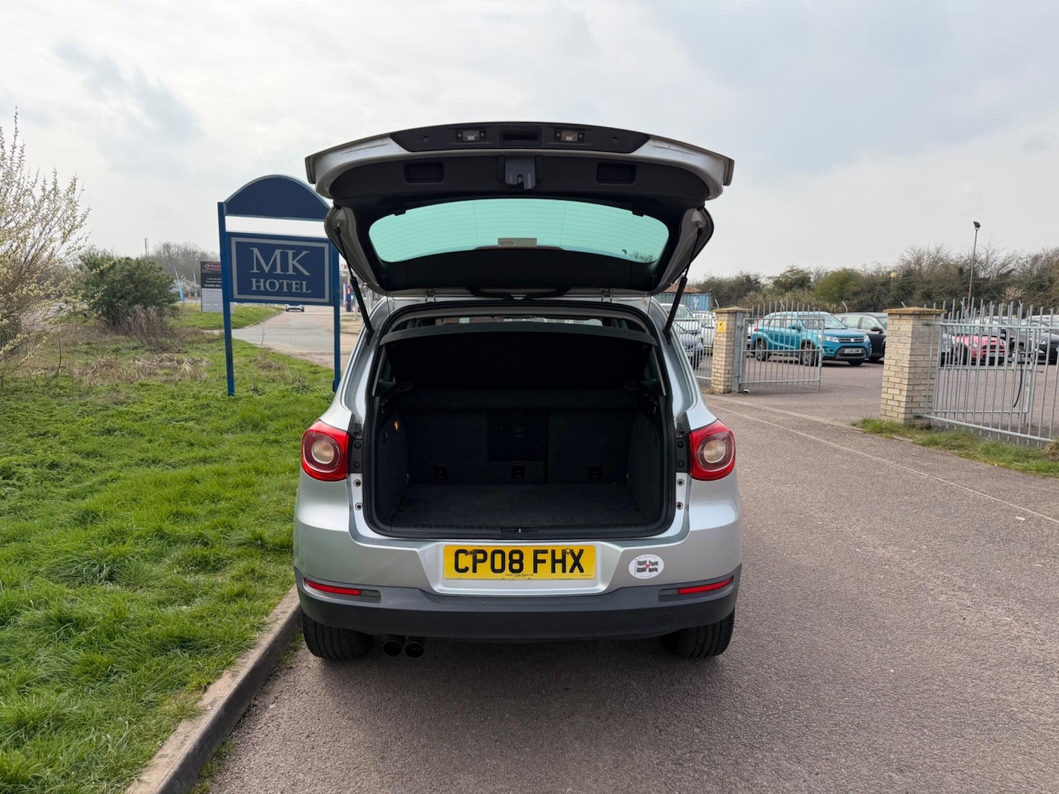 Used Volkswagen Tiguan 2008 for sale - 78033657: Photo 14