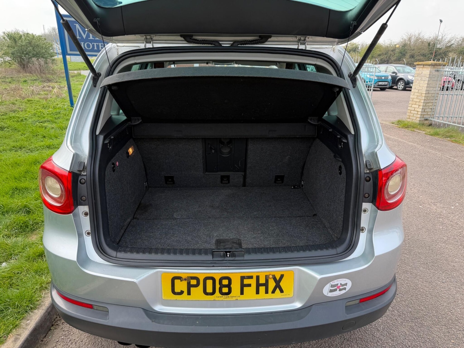 Used Volkswagen Tiguan 2008 for sale - 78033657: Photo 15