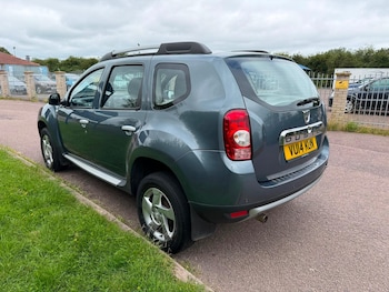 Used Dacia Duster 2014 for sale - 78966179: Photo