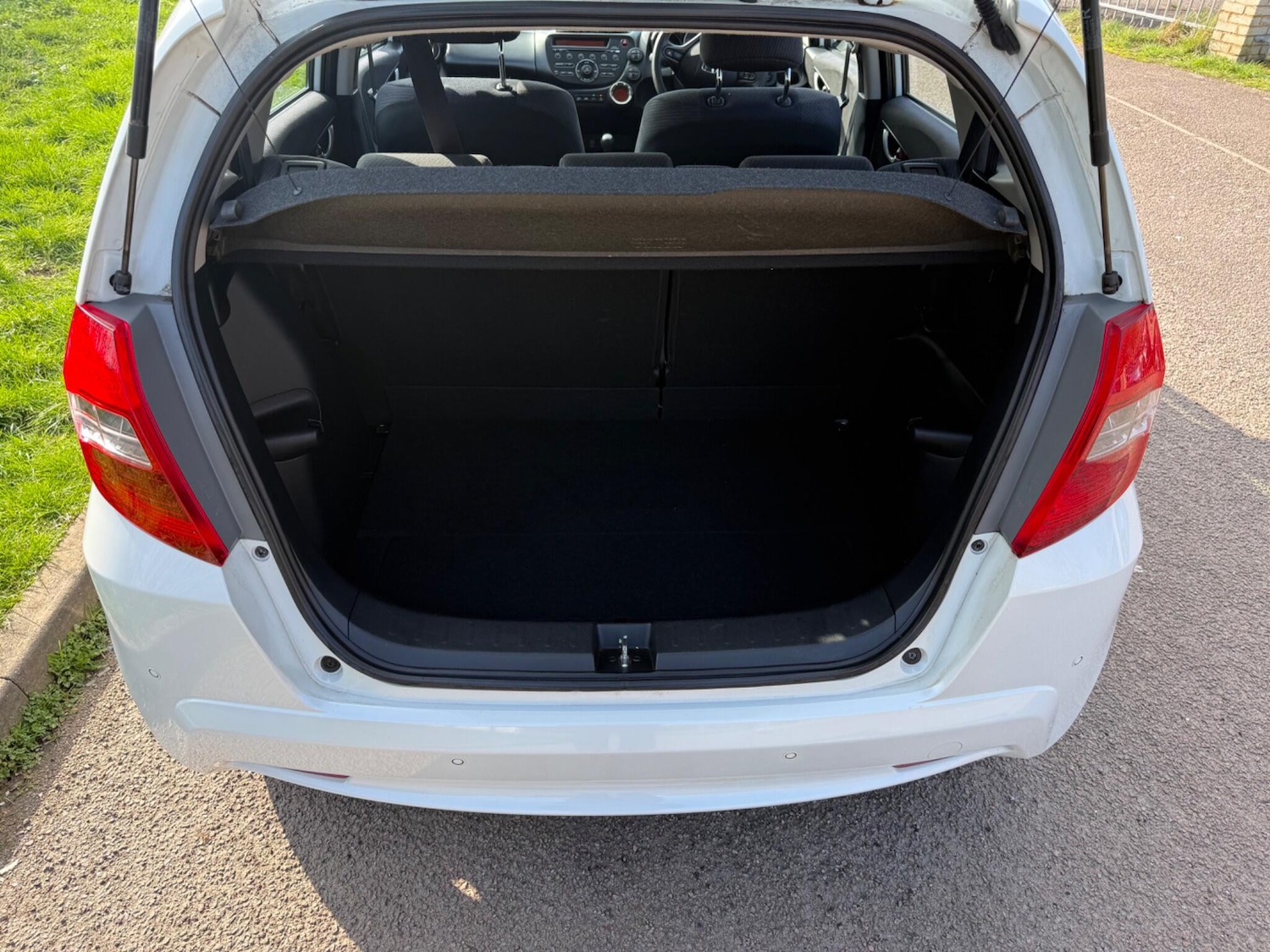 Used Honda Jazz 2013 for sale - 77753395: Photo 14