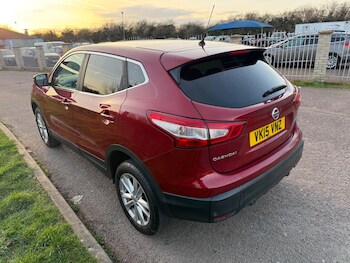 Used Nissan Qashqai 2015 for sale - 77671341: Photo