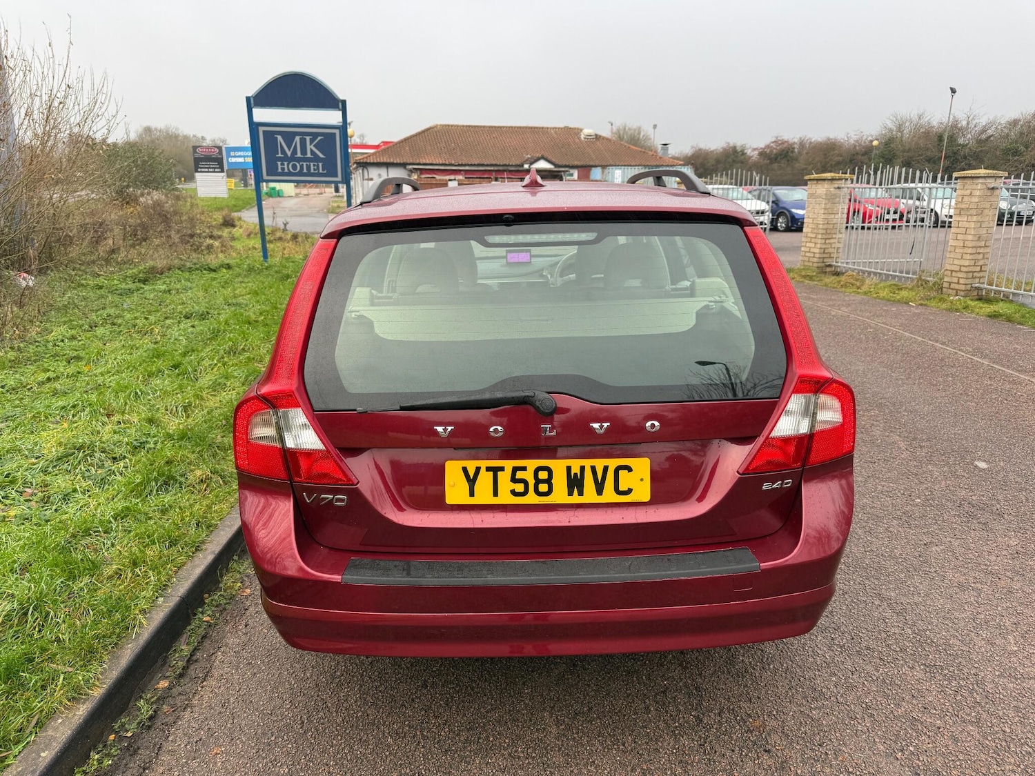 Used Volvo V70 2008 for sale - 76926244: Photo 6