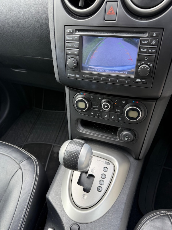 Used Nissan Qashqai 2011 for sale - 76085493: Photo 14