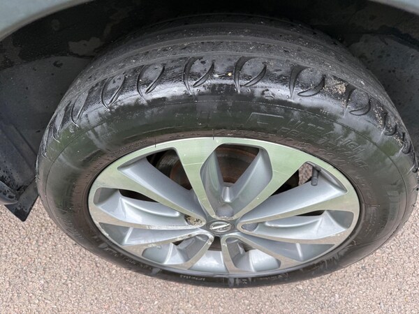 Used Nissan Qashqai 2011 for sale - 76085493: Photo 24