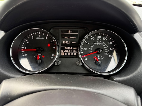 Used Nissan Qashqai 2011 for sale - 76085493: Photo 9