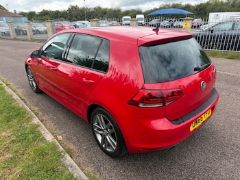 Used Volkswagen Golf 2016 for sale - 78635982: Photo