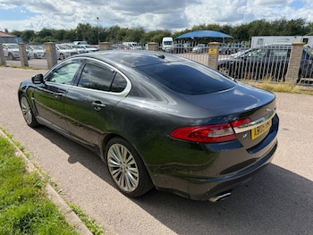 Used Jaguar XF 2010 for sale - 78854261: Photo