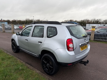 Used Dacia Duster 2014 for sale - 77479458: Photo