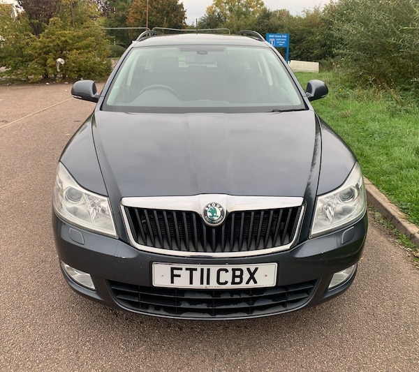 Used Skoda Octavia 2011 for sale - 76294582: Photo 2