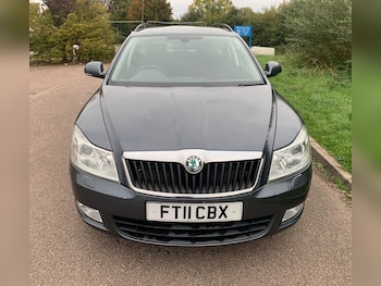 Used Skoda Octavia 2011 for sale - 76294582: Photo 2