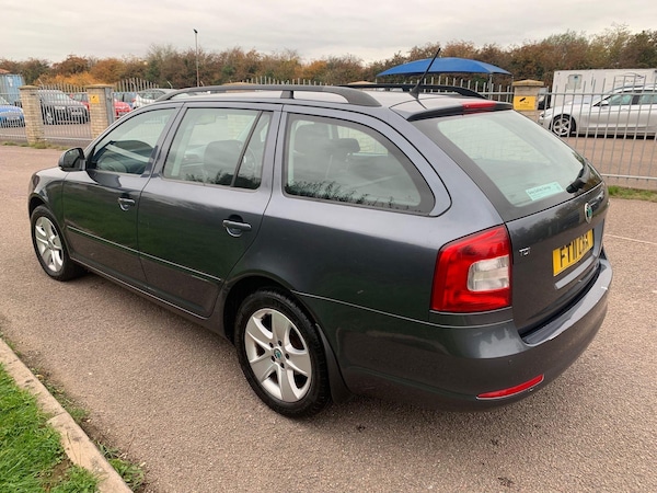 Used Skoda Octavia 2011 for sale - 76294582: Photo 4