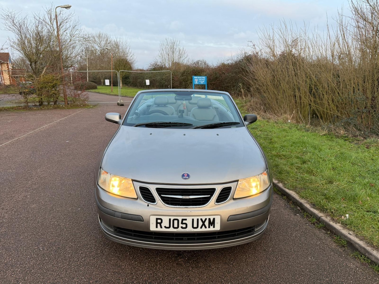 Used Saab 9-3 2005 for sale - 77156098: Photo 2