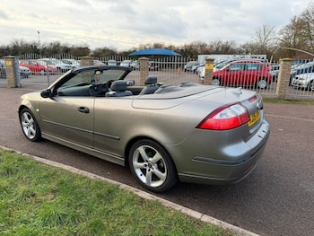 Used Saab 9-3 2005 for sale - 77156098: Photo