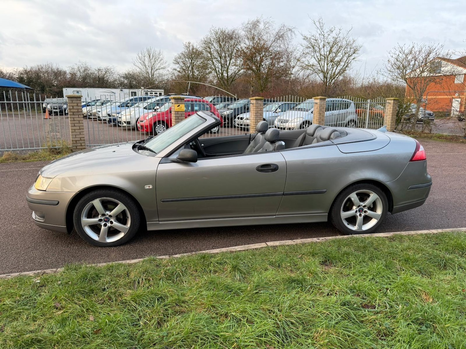 Used Saab 9-3 2005 for sale - 77156098: Photo 5